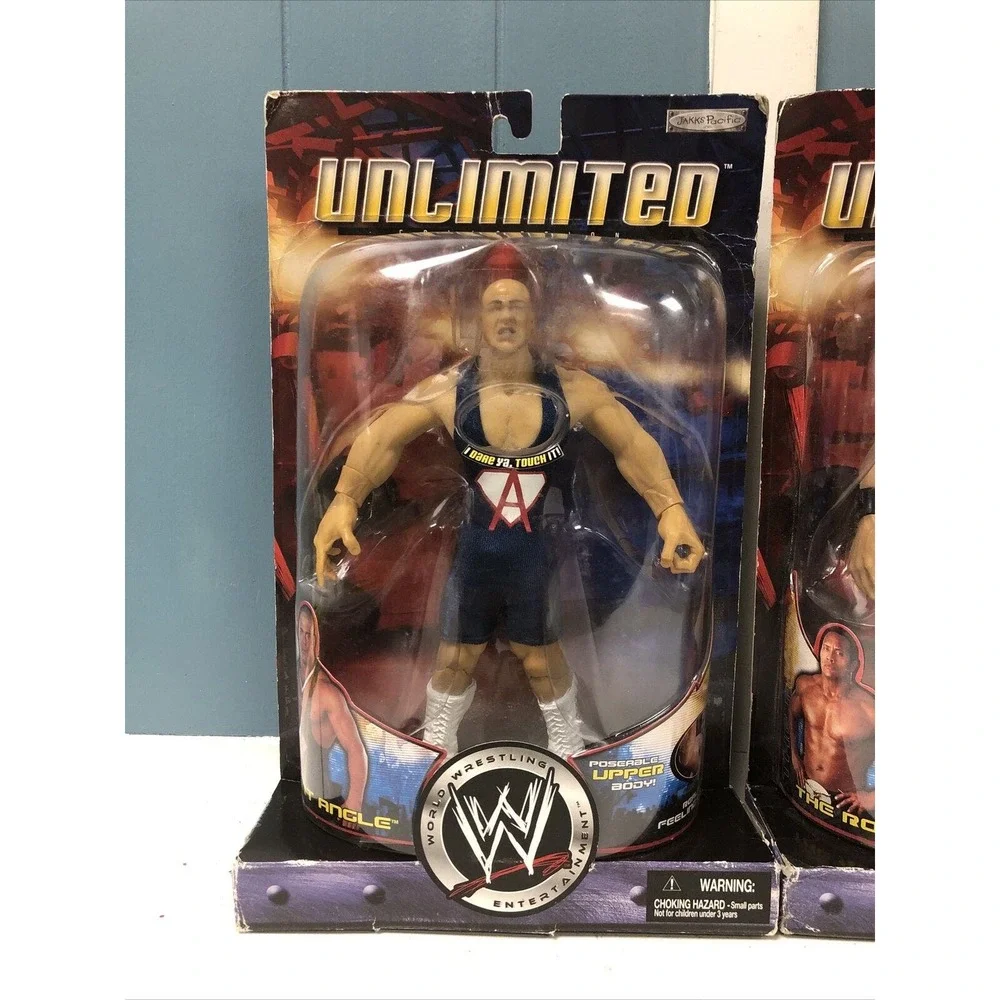 WWE CLASSIC SUPERSTARS UNLIMITED KURT ANGLE + The Rock WRESTLING‎ FIGUREs
